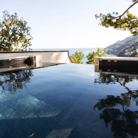 Decori Amalfi Coast Pensionat 4*